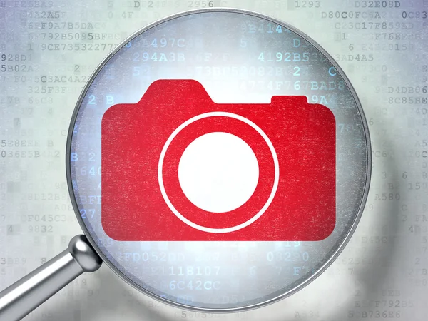Vacation concept: Photo Camera with optical glass on digital background — Stock Photo, Image