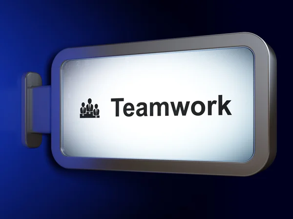 Finanzierungskonzept: Teamwork und Geschäftsteam auf Werbetafel — Stockfoto