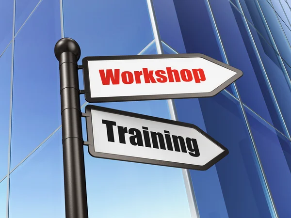 Education concept: sign Workshop Training on Building background — Stock Photo, Image