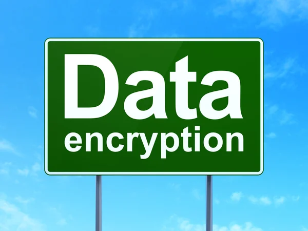Conceito de privacidade: Criptografia de dados em fundo sinal de estrada — Fotografia de Stock