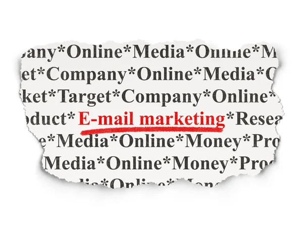 E-Mail-Marketing auf Papier Hintergrund — Stockfoto