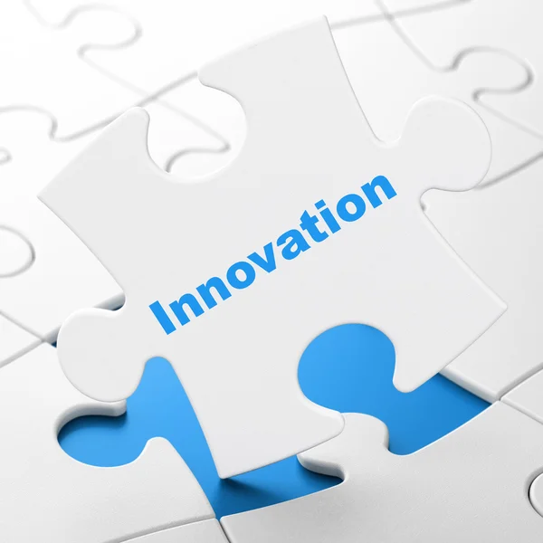Geschäftskonzept: Innovation auf Rätselhintergrund — Stockfoto