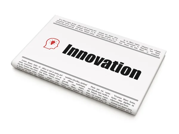 Finanzkonzept: Zeitung mit Innovation und Kopf mit Glühbirne — Stockfoto