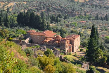 Yunanistan 'ın Moreloponnese kentindeki ortaçağ Mystras kasabası 