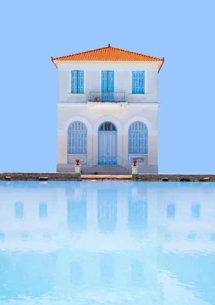 Традиционный Греческий Дом Сине Белом Стиле Голубом Фоне Греции — стоковое фото