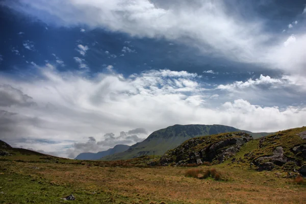 Πανόραμα πανέμορφο τοπίο της οροσειράς cadair idris snowdonia εθνικό πάρκο, Ουαλία — Φωτογραφία Αρχείου