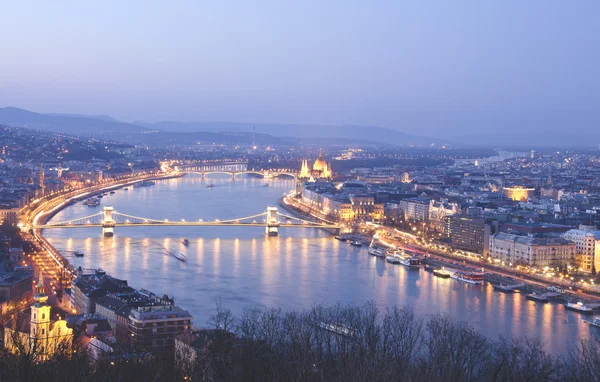 Vista di Budapest di notte, Ungheria — Foto Stock