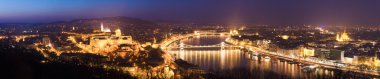 Geceleri, Macaristan Budapeşte panoramik görünümü