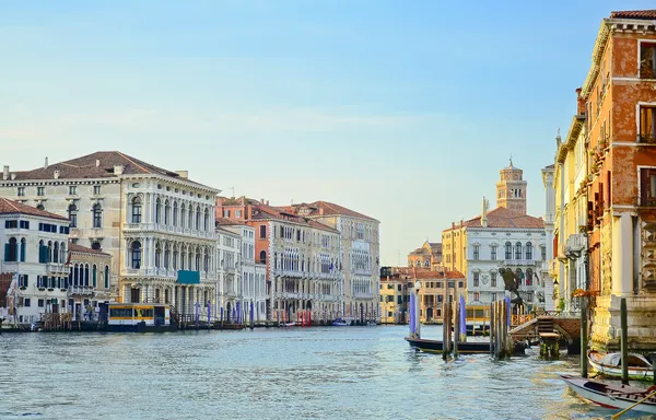 Grande canal em Veneza, itália. — Fotografia de Stock