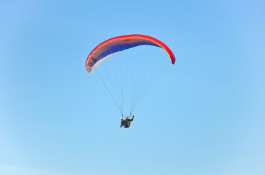 Interlaken yapılan yamaç paraşütü