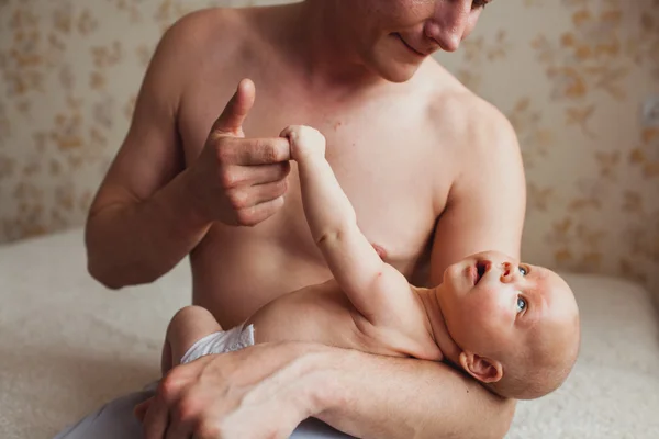 Pappa med barn — Stockfoto