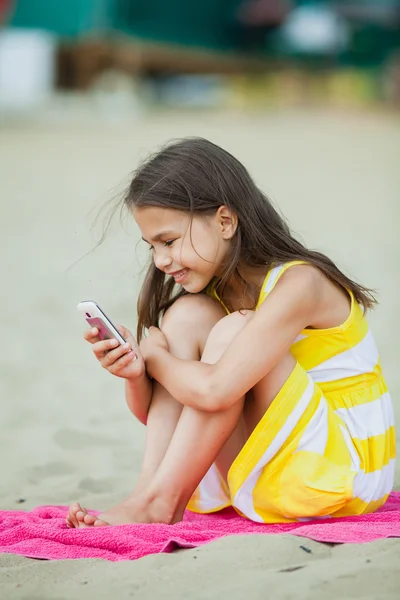 Five-year-old girl on the nature — Stock Photo, Image