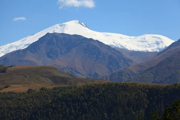 Westlicher gipfel des elbrus — Stockfoto