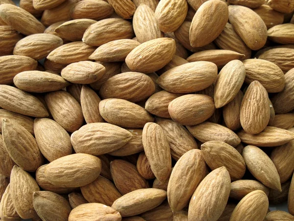 Shelled almonds — Stock Photo, Image