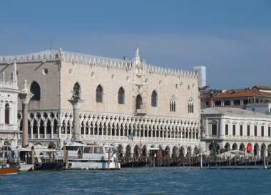 Venedik doge Sarayı, İtalya