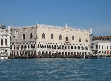 Venedik doge Sarayı, İtalya