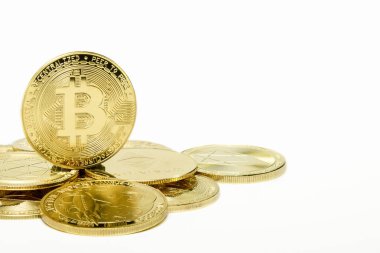 Altın sikkeler Bitcoin Kripto para birimleri izole, madencilik, gelecek para