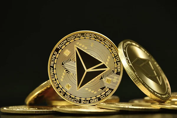 Tron Cryptocurrency Χρυσό Νόμισμα Μελλοντικά Χρήματα — Φωτογραφία Αρχείου