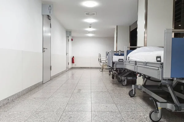 Hospital Beds Hallway — Stock Photo, Image
