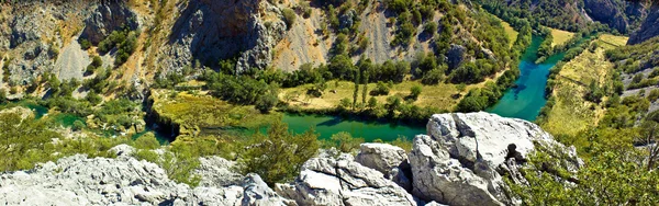 Kanion rzeki Zrmanja - krupa usta i visoki buk wodospad — Zdjęcie stockowe