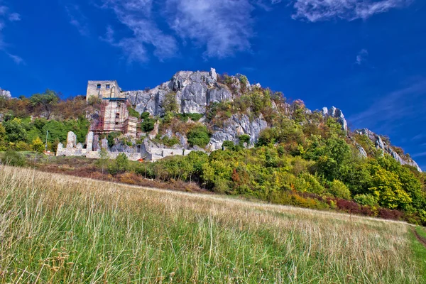 Couleurs d'automne de la montagne Kalnik — Photo