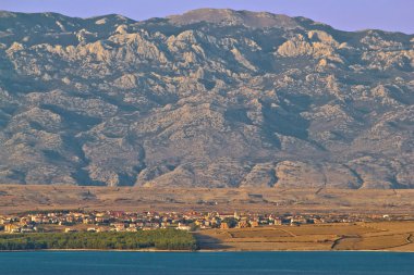 ada pag ve velebit Dağı