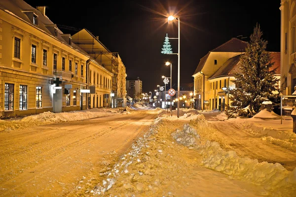 Cidade em neve profunda no Natal — Fotografia de Stock