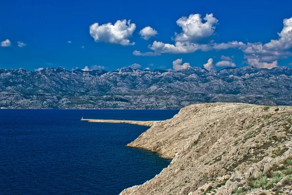 Pag 섬에서에서 Velebit 산 — 스톡 사진