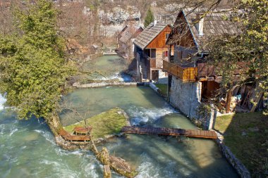 rastoke çağlayan nehir üzerinde bir köyü