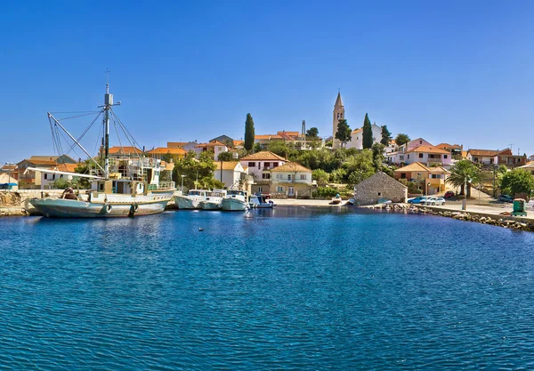 Stad van kali, eiland ugljan — Stockfoto