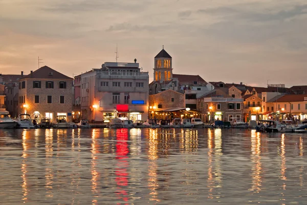 Vodice Waterfront goldenen Abend Blick — Stockfoto