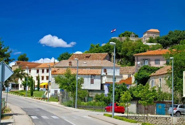 Miasto benkovac w Dalmacji inlands — Zdjęcie stockowe