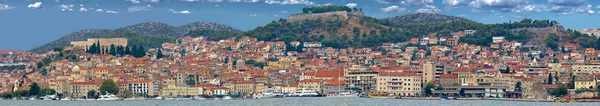 Historyczne miasto Sibenik panorama — Zdjęcie stockowe