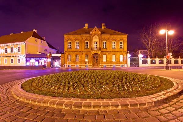 Zagreb rua arquitetura noite cena — Fotografia de Stock