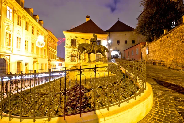 Zagreb taş kapısı kutsal gece görünümü — Stok fotoğraf