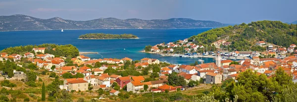 Ostrov veli Iž panoramatický pohled — Stock fotografie