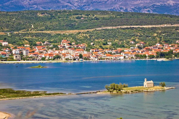 Ville côtière de Posedarje, Croatie — Photo