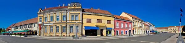Stad van koprivnica belangrijkste vierkante panorama — Stockfoto
