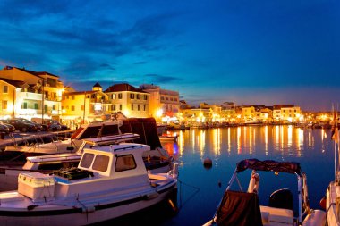harbor view akşam Vodice şehir