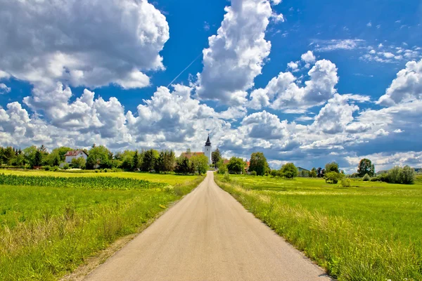 Road to countryside village of Bisag — Stock Photo, Image