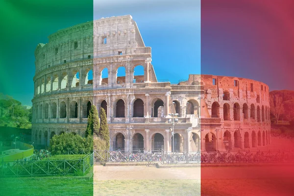 Колизей Рима Живописный Вид Цвета Итальянского Флага Знаменитая Достопримечательность Вечного — стоковое фото