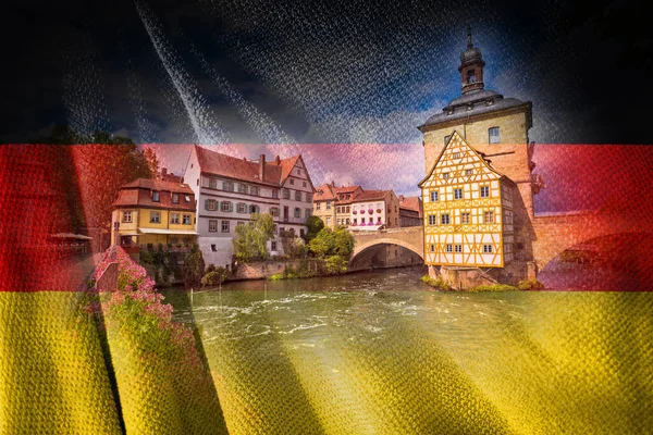 Bamberg Scenic View Old Town Hall Bambergwith Two Bridges Regnitz — Fotografia de Stock