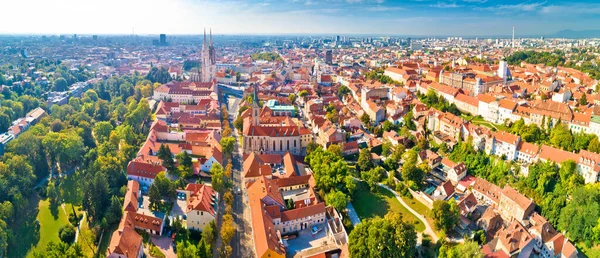 Zagreb Historiska Gamla Stan Och Katedralen Antenn Panoramautsikt Berömda Landmärken — Stockfoto
