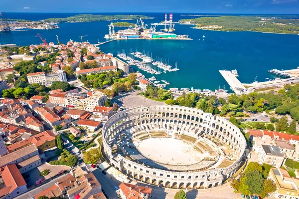 Arena Pula Ancient Ruins Roman Amphitheatre Pula Waterfront Aerial View — 图库照片