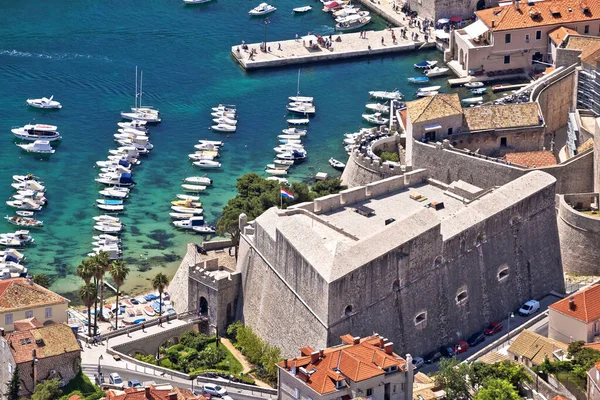 Dubrovnik Puerta Histórica Ploce Fortaleza Revelin Dubrovnik Vista Aérea Destino —  Fotos de Stock