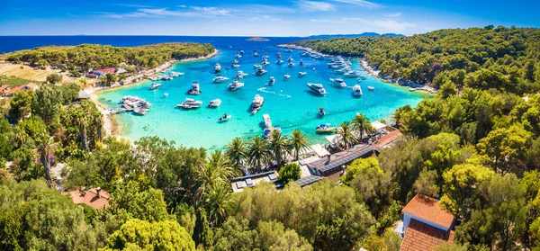 Luftpanoramablick Auf Palmizana Sommerfreizeit Segel Bucht Und Türkisfarbenen Strand Auf — Stockfoto