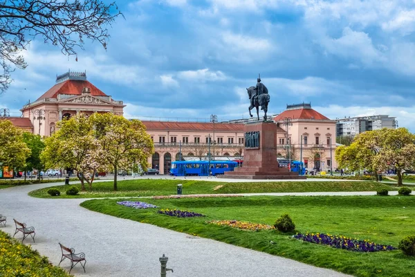 Zagreb Central Railway Station Tomislav Square Park View Capital Croatia — ストック写真