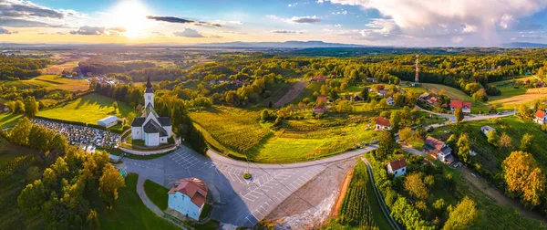 Krajobraz Panoramiczny Miasta Pisarovina Miejscowość Jamnica Pisarovinska Centrum Chorwacji — Zdjęcie stockowe