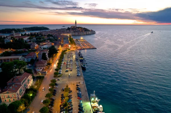 Cidade Rovinj Histórico Peninula Vista Crepúsculo Aéreo Região Ístria Croácia — Fotografia de Stock