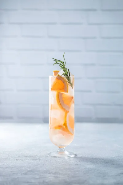 Glas Mit Frischem Paloma Cocktail Auf Hellgrauem Hintergrund Frühling Sommer — Stockfoto